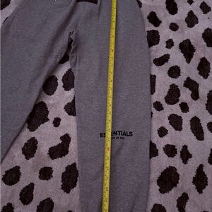 Essentials Kids Grey Drawstring Sweatpants NWT sz 10